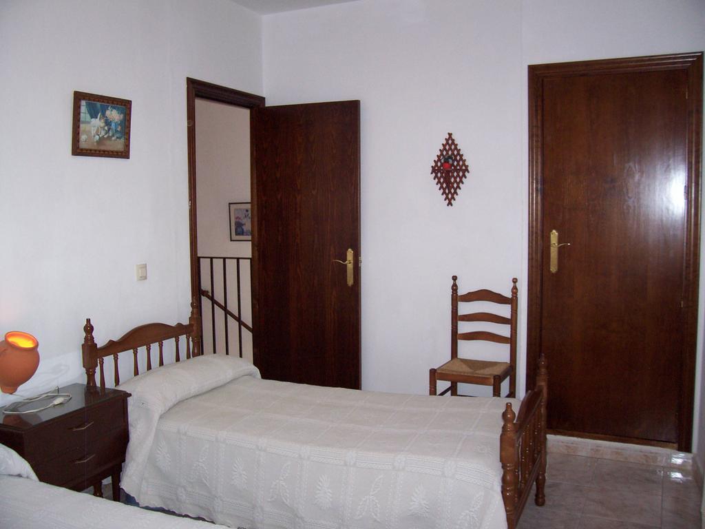 Casa Amigo Apartment Castano de Robledo Bagian luar foto